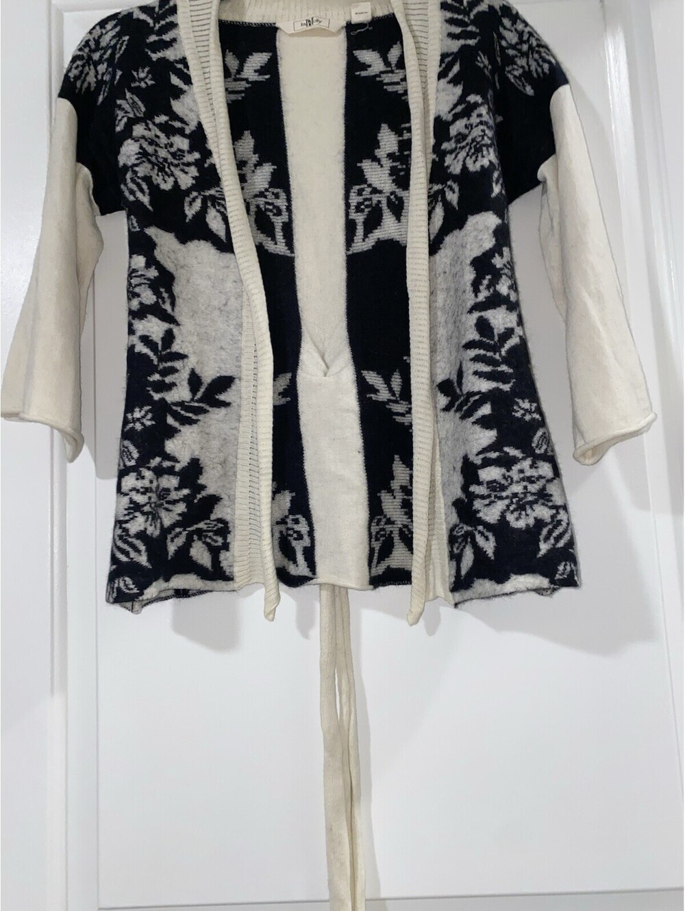 LiaMolly Anthropologie Wool Black and Cream Intarsia Kimono Sweater vintage XS - Picture 8 of 8